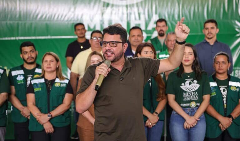 Governador assina ordem de serviço para CER II e nova delegacia em Brasiléia, e anuncia surpresa: primeira UPA para Epitaciolândia