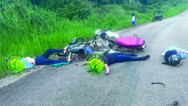 Colisão entre motocicletas deixa idoso morto e mãe e filha feridas em Brasiléia