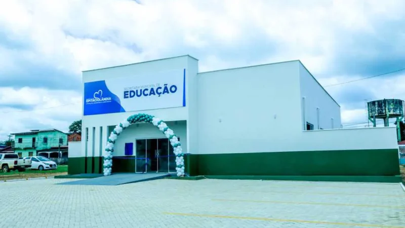 Epitaciolândia autoriza implantação gradual do Ensino Fundamental II na rede municipal