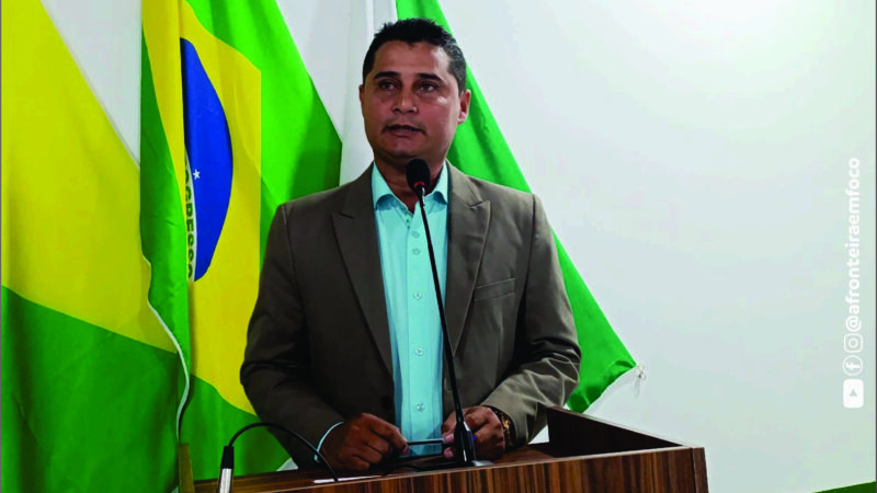 Vereador Jezo Batista denuncia situação precária em ramais e no cemitério de Epitaciolândia