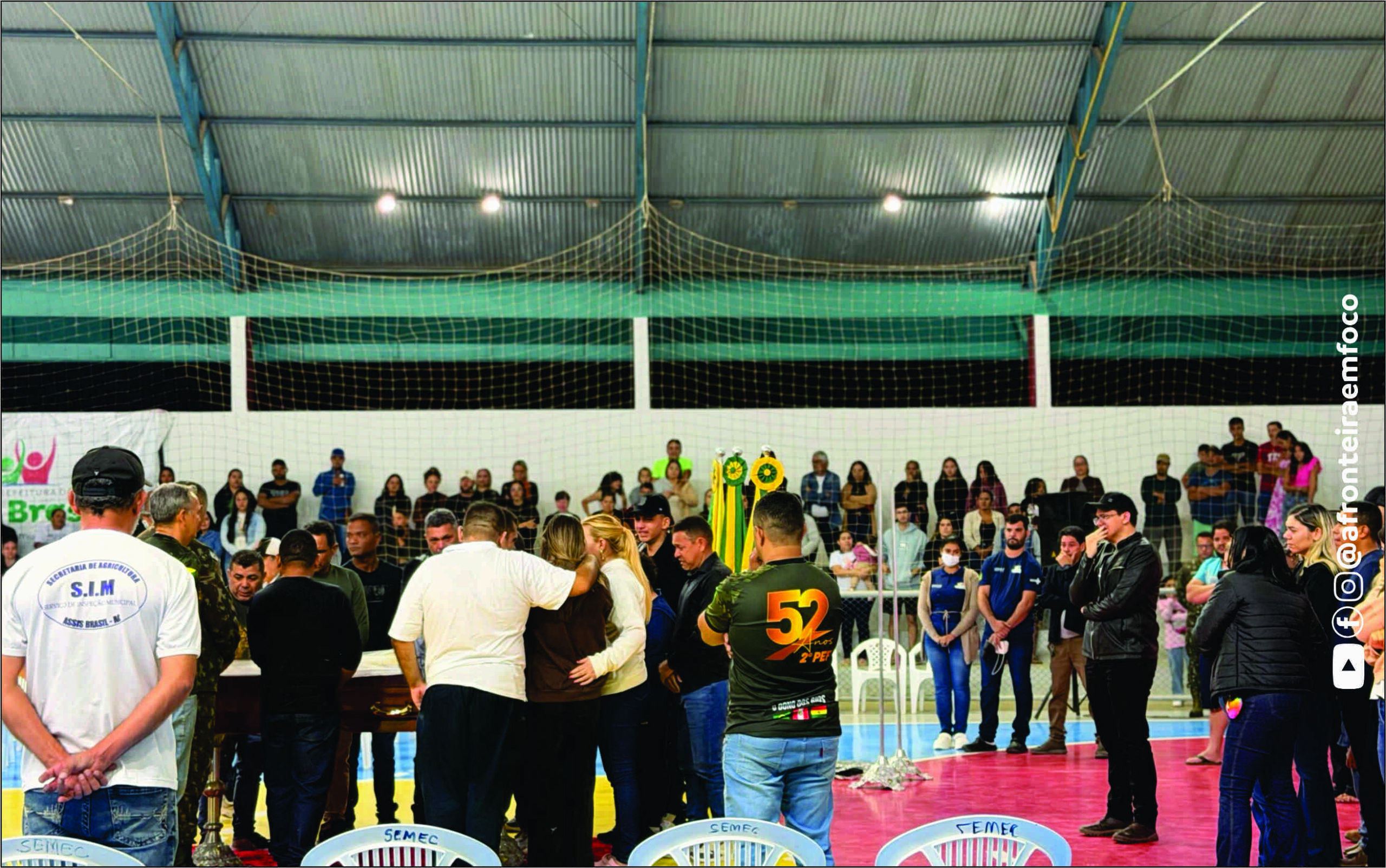 Sob forte comoção, Assis Brasil recebe corpo do vice-prefeito Reginaldo Martins