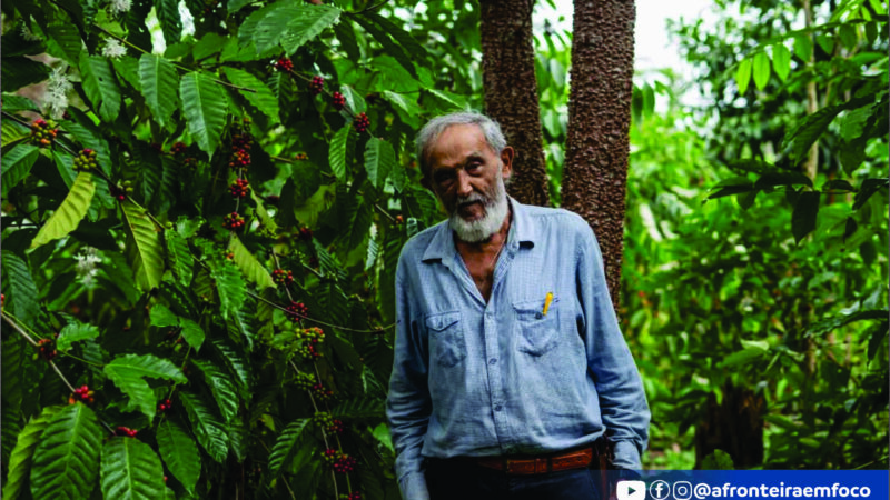 Primo de Chico Mendes aposta no cultivo de café para fortalecer a renda familiar e preservar a floresta em Xapuri