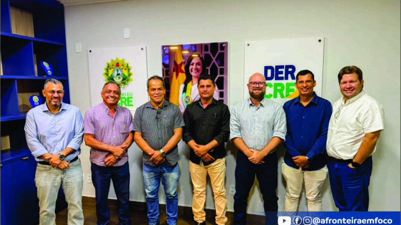 Vereador Rosimar do Rubicon articula retomada da recuperação de ramais após reunião com presidente do Deracre