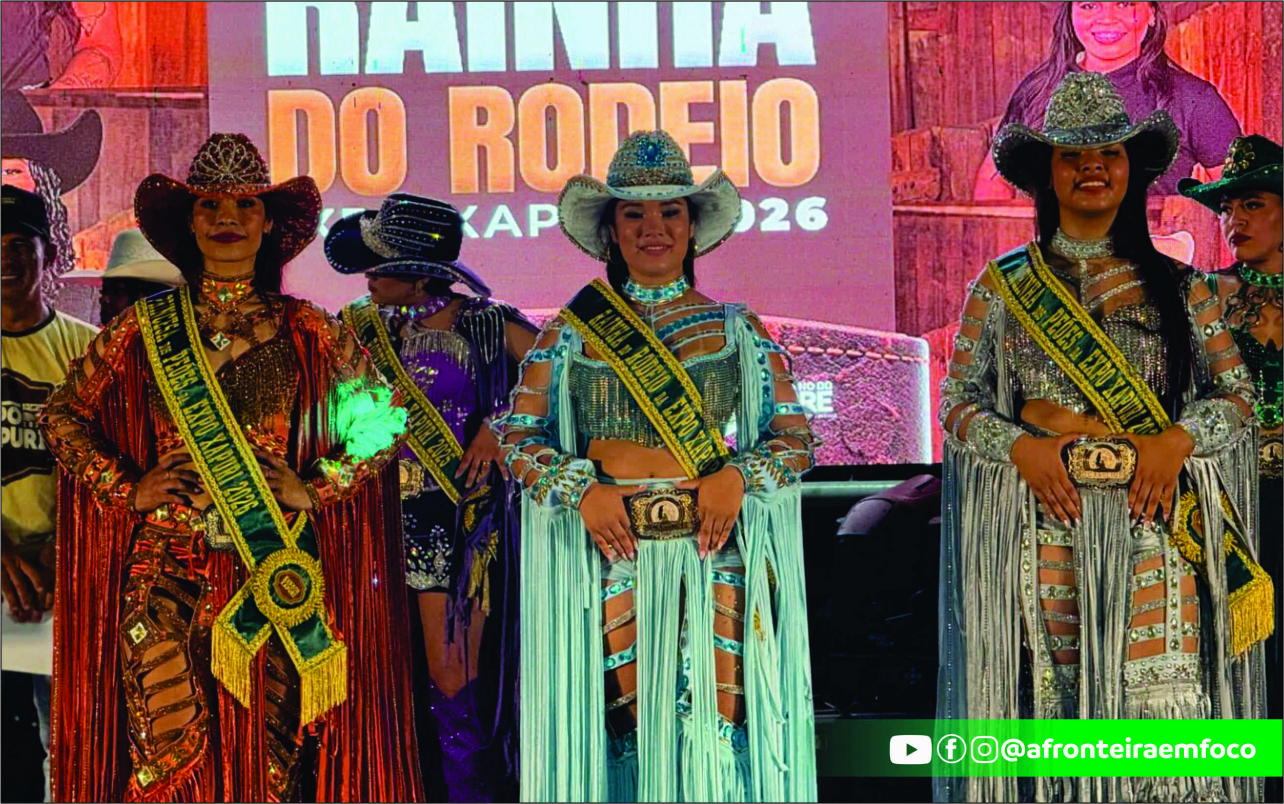 Monalisa Lopes é coroada Rainha do Rodeio da Expo Xapuri 2026